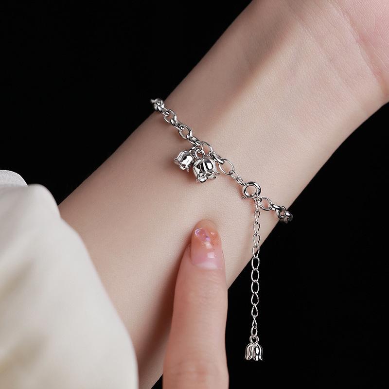 New Linglan Flower Bracelet Women's Style Tassel Versatile Light Luxury Small and Elegant Boudoir Handicraft