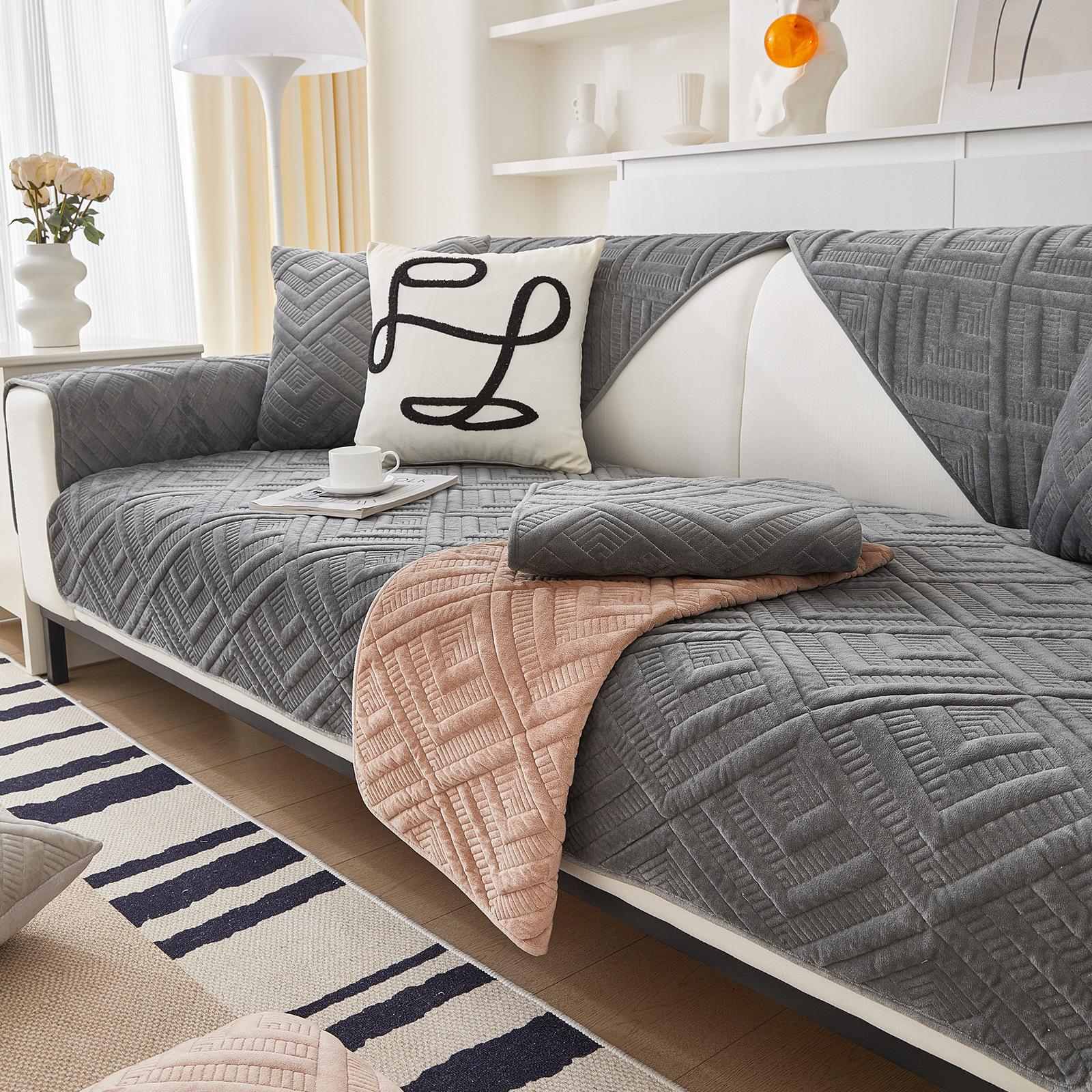 

Geometric Pattern Sofa Cushion Winter Plush Non-Slip Cover Backrest Towel Sand Simple Home Decor 70*70
