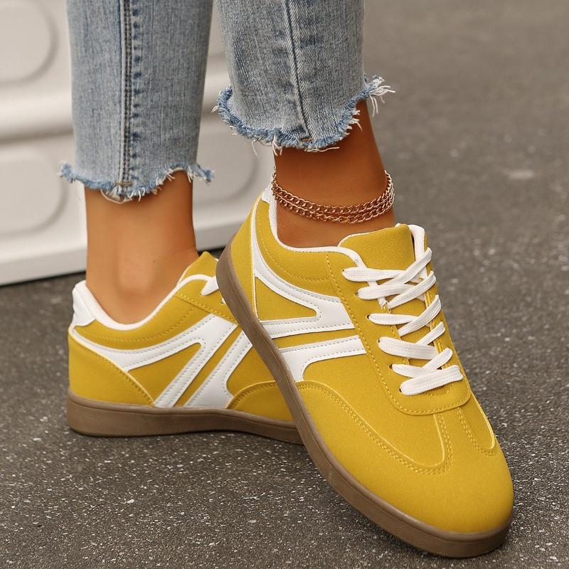2026 New Retro Casual Platform Sneakers Round Toe Versatile Thick Sole Skate Shoes