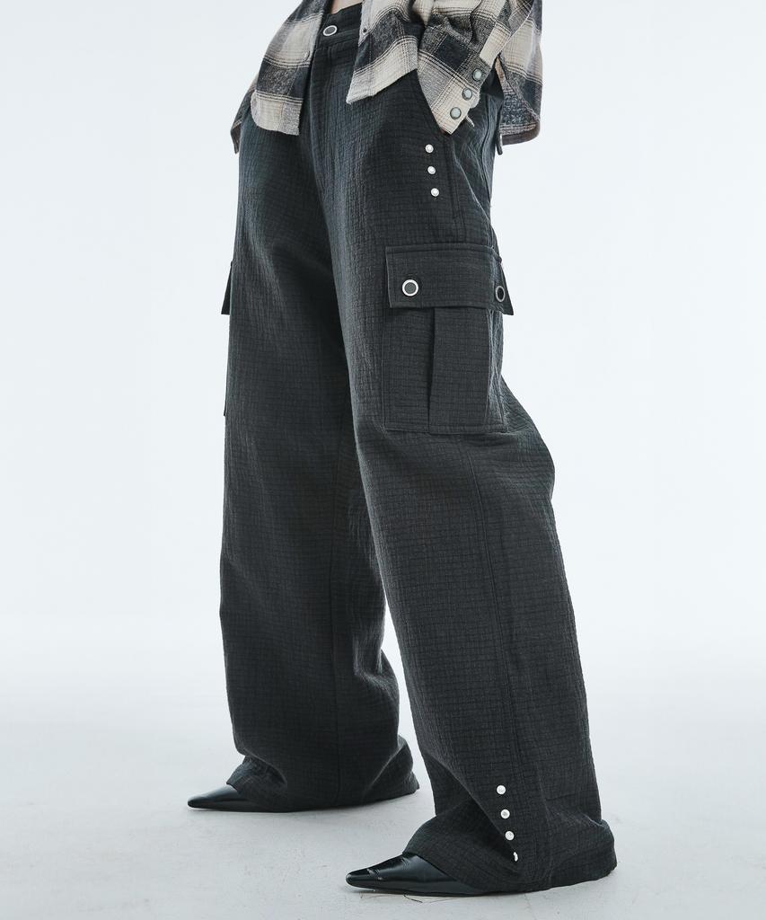 A FEW COMMENTS Metal Studded Cargo Pants Black