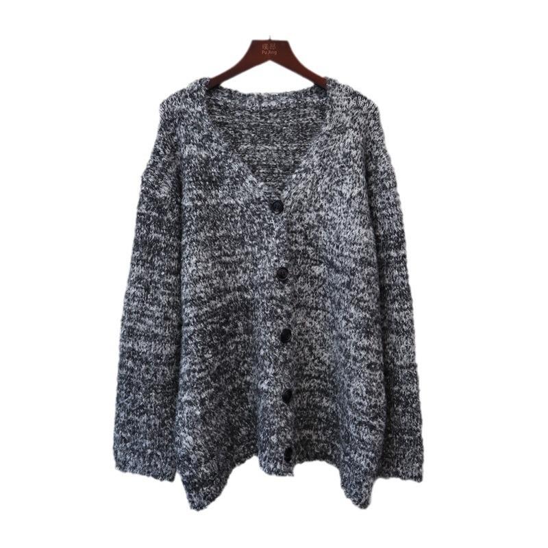 Autumn and winter new loose V-neck knitted cardigan design sense lazy style high sense sweater jacket women