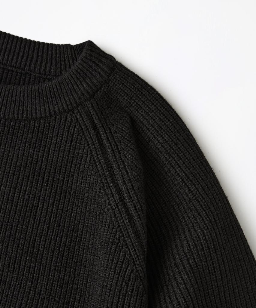 OUTSTANDING Raglan Crew Neck Knit_Black