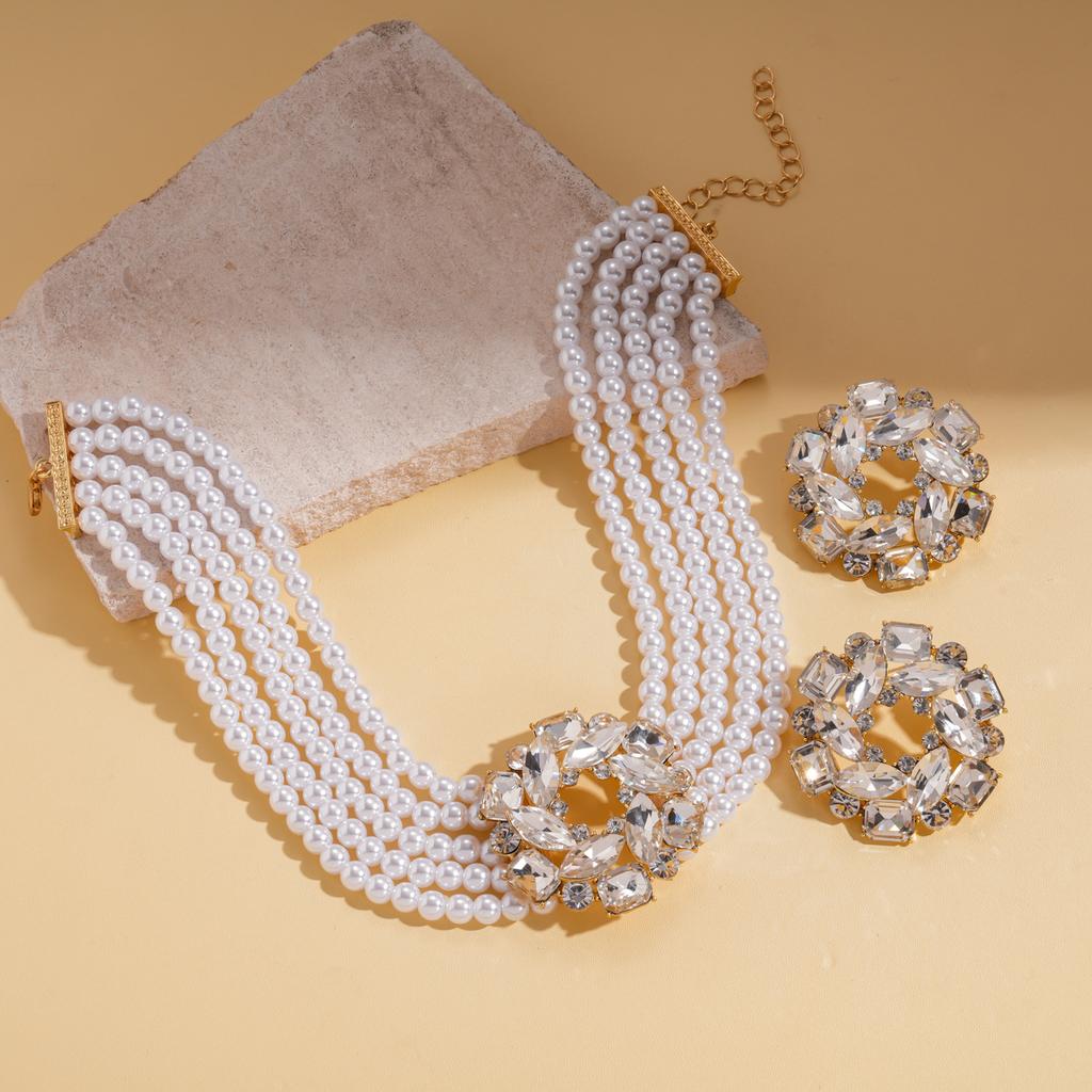 Vintage Diamond Imitation Pearl Beaded Multilayer Clavicle Chain Elegant Necklace