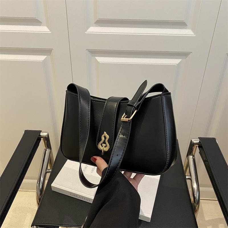 

Autumn new fashion bag women s trendy simple underarm bag niche temperament shoulder crescent bag чёрный