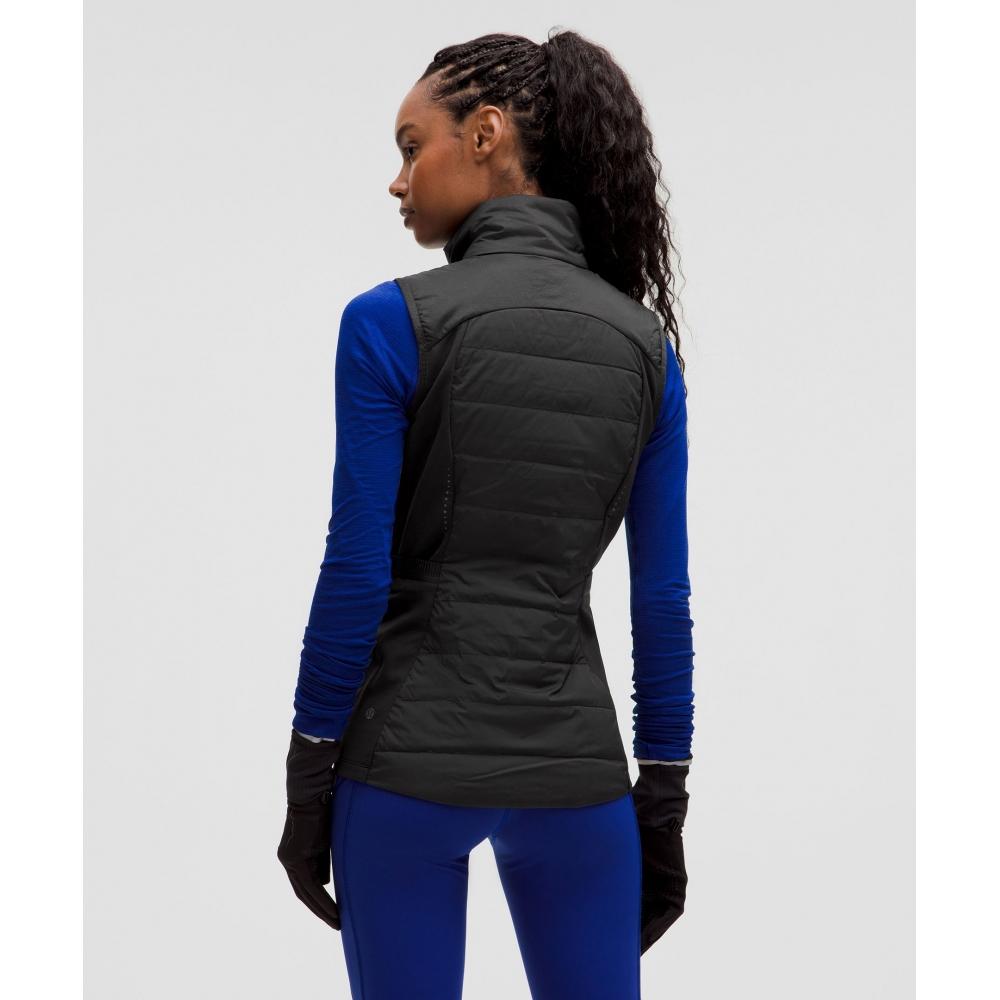 Lululemon Women S Down For It All 700 Fill veSt Black