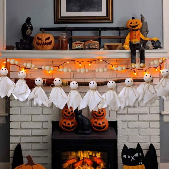 Halloween Ghost Hanging Decoration Small Flying Ghost Tree Ornament Rustic White Cloth Ghost for Haunted House Yard Tree Decor