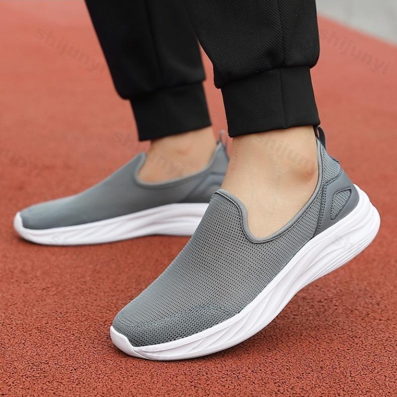 Men Casual Shoes Breathable Soft Sneakers 2025 Summer Autumn Comfortable Outdoor Running Shoes Anti Slip Walking Shoes