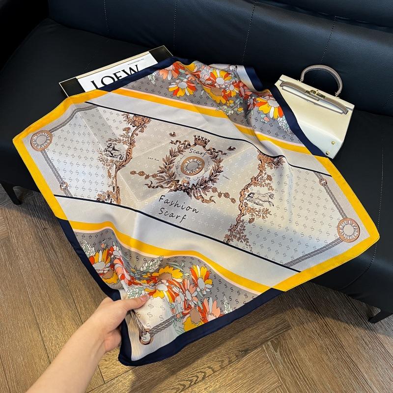 Silk scarf women's neck new scarf with coat 70 small square scarf scarf mother high-end scarf