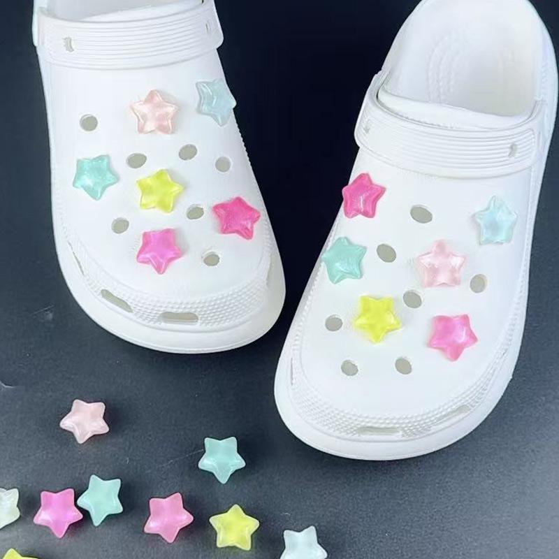 Ensemble de 12 breloques de chaussures tendance Accessoires Boucle de chaussure à trou Étoile brillante à cinq branches Décorations de chaussures 3D DIY pour sac Bogg