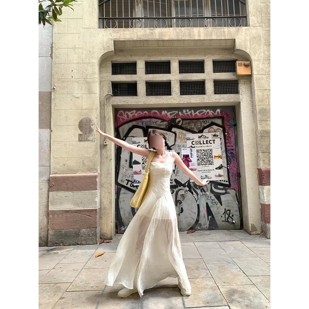 

Элегантное зеленое платье А-силуэта с цветочным принтом на бретельках-спагетти для пляжного отдыха S (suitable for up to 45 kg) белый