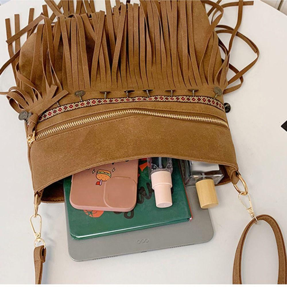 Korean Style Fringe Suede Messenger Bag Solid Color Large Capacity Tassel Shoulder Bag PU Leather Bohemian Style Crossbody Bag