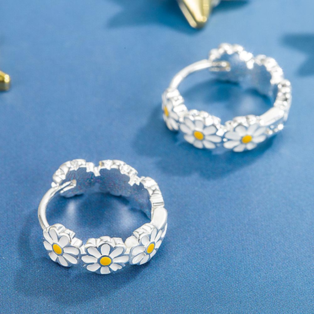 Серьги-ромашки Mori Style Fresh Epoxy в японском и корейском стиле Ins Temperament — фото 2