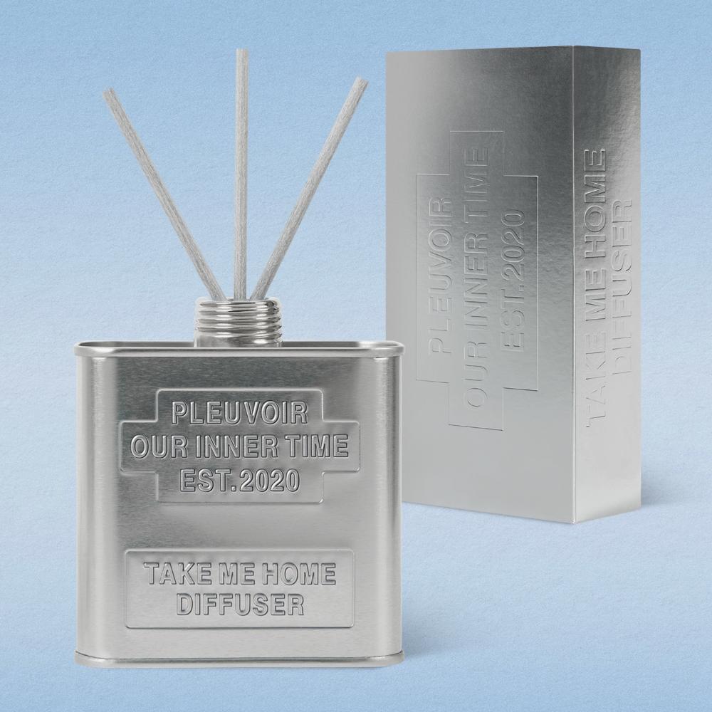 Choose one of three Fleurvois The White Collection Diffuser 200mL