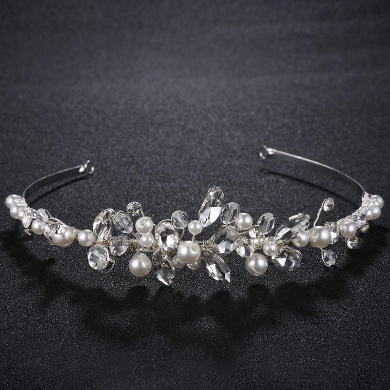 Handmade Pearl Hair Hoop Wedding Bridal Photoshoot Daily Wear Sweet Floral Headband Womens Elegant Accessory