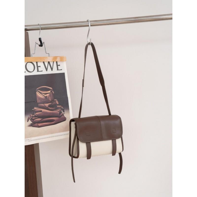 2026 Large-capacity Cowhide Mailman Bag Simple All-matching Shoulder Retro Casual Cross-body Female