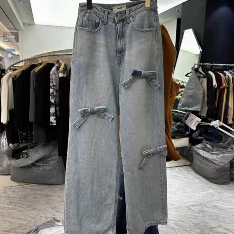 

Vintage Light Wash Distressed Straight-Leg Jeans for Women Medium светло-синий