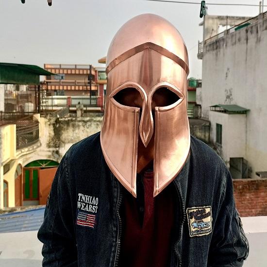 Носимый греческий коринфский шлем — фото 3