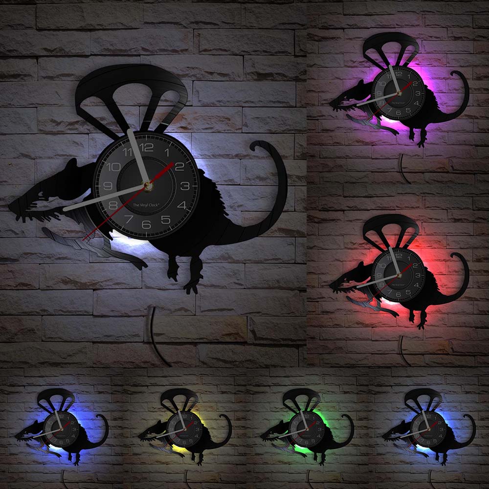 Banksy Rat Wall Art Flying Helicopter Rat Vinyl Record Wall Clock Cute Paratrooper Mouse Decorative Wall Watch Home Decor Clock