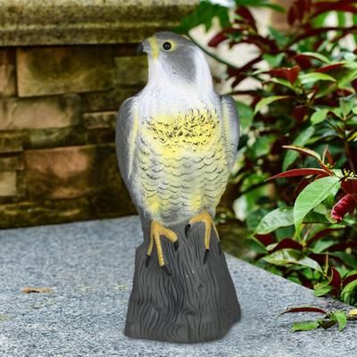 Gehörnter Adler Lockvogel Vogelscheuche Adlerfigur Gartenbeschützer Natürlicher Feind Schädlingsabwehr