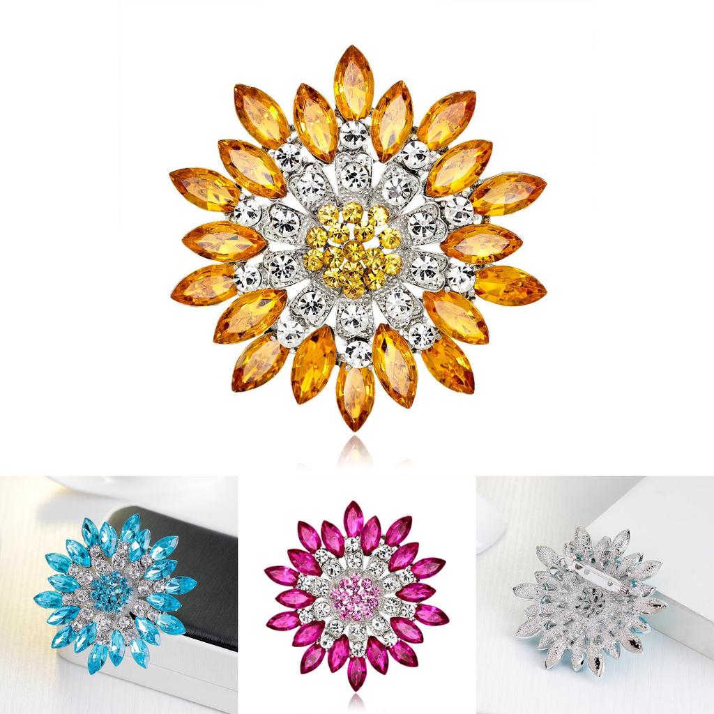 Elegante koreanische Blumenbrosche aus Legierung mit Kristallverzierungen für Damenbekleidung und Accessoires