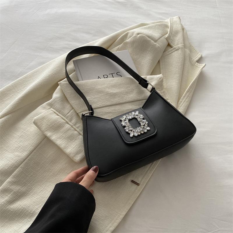 

Сумка подмышкой женская модная летняя новая мода простой нишевый дизайн высокая симпатичная сумка на одно плечо в форме полумесяца