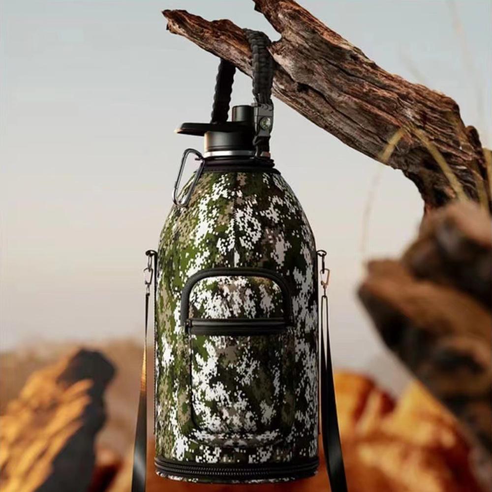New high-capacity 304 stainless steel vacuum flask, Portable sports water bottle with camouflage case, Mountaineering kettle