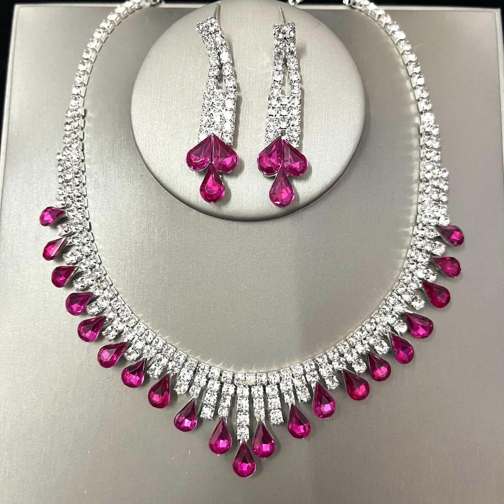 Elegant Purple Water Drop Jewelry Set: Necklace and Earrings for Bridal or Evening Wear