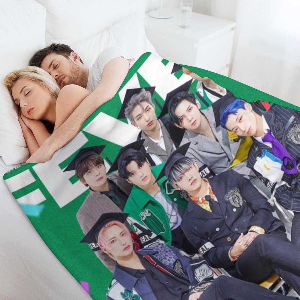 ATEEZ 'Heung' Throw Blanket Tourist Furry Soft Beds Decorative Beds Blankets