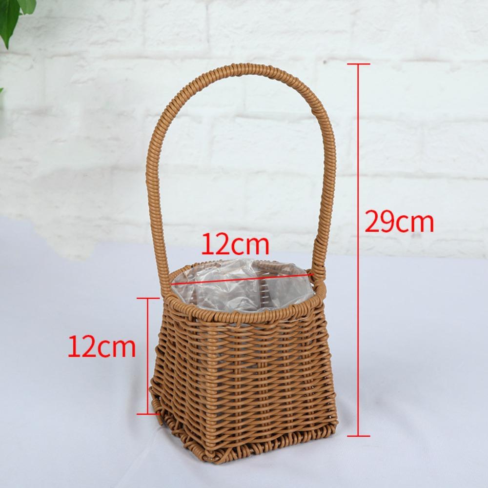 

Willow Rattan Bride Flower Basket Hand-Woven Picnic Weaving Basket Gift Decoration 02