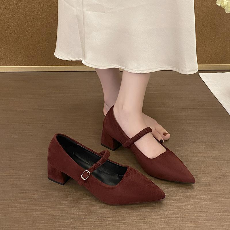 

French one-word buckle pointed suede evening single shoes women s 2025 new skirt beautiful Mary Jane work ladyshoes 41