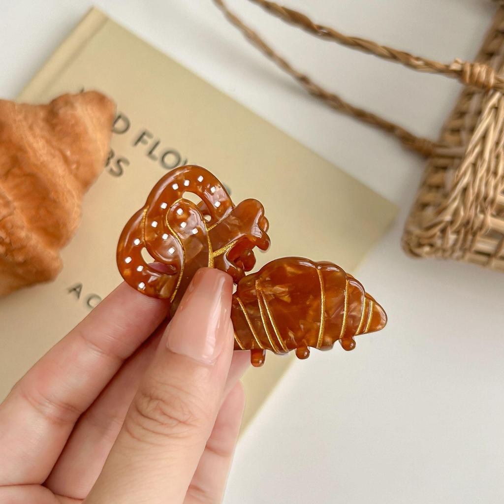 Butterfly Ring Acetate Hair Claw Clip - Retro Croissant Style (Zhou Yutong Inspired)