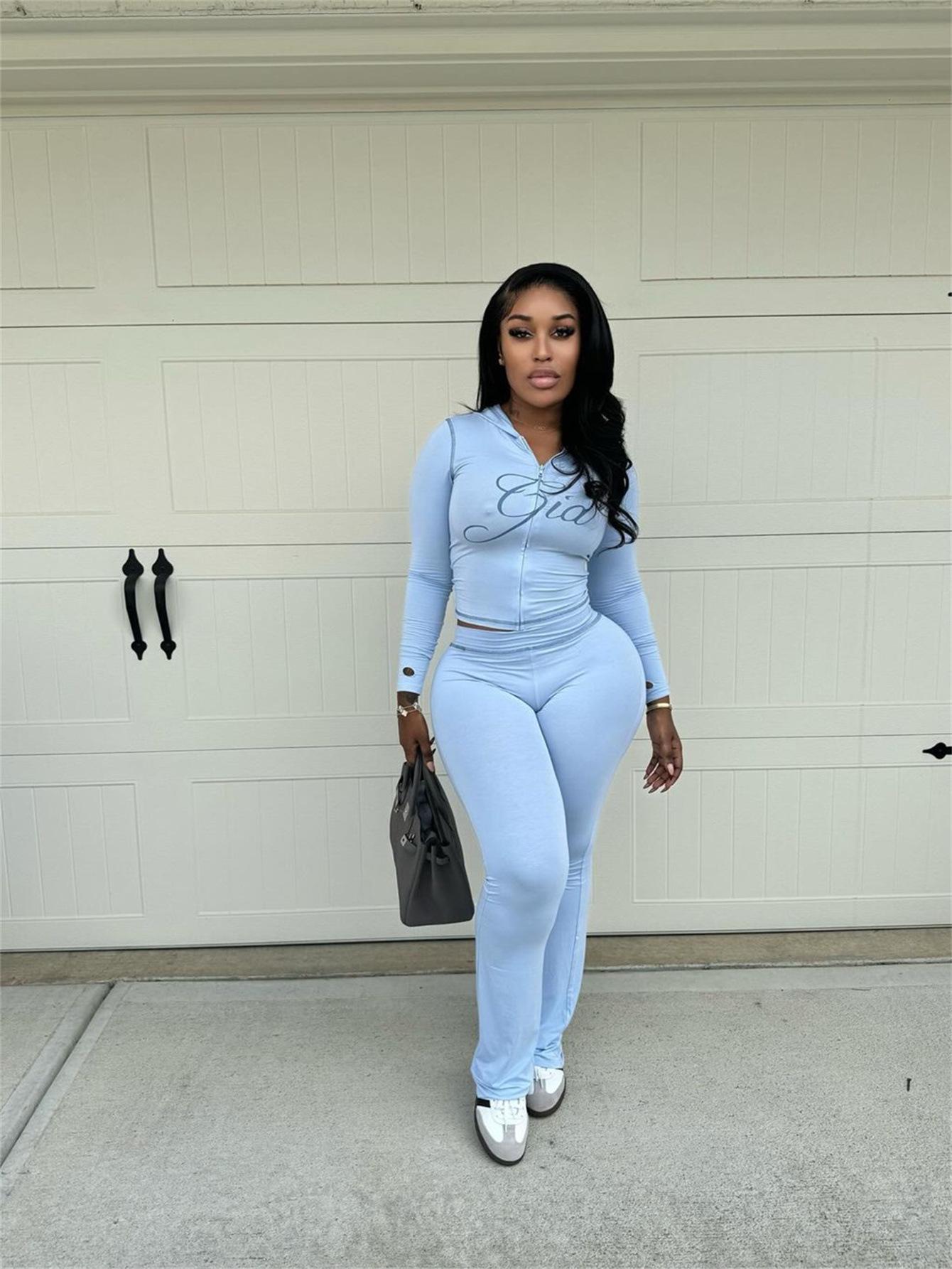 

Women s Trendy Solid Color Off-the-Shoulder Two-Piece Set with Contrast Stitching - Long Sleeve Suit S