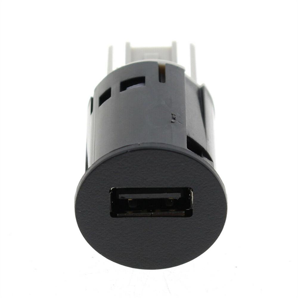 USB Auxiliary Plug Port Socket For Chevy Silverado Sierra 1500 2500 HD 20944422