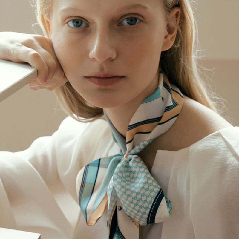 Saint Luxure Bronze Yellow