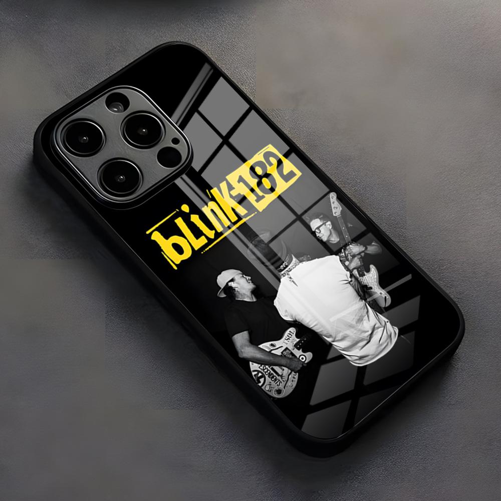 Blink-182band Phone Case For IPhone 17 Pro Max 16 15 14 Pro Max 13 11 X Xs Xr 8 7Plusglass Cover