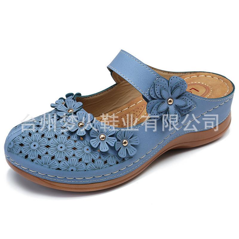 Summer Multi-color Hole Shoes Women's Retro Super Comfortable Flat Bottom Round Head Soft Casual Women's Sandals