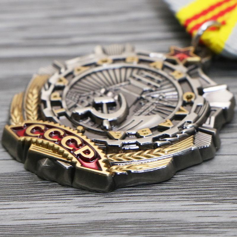Soviet Labor Glory First Class Second Class Third Class Order Soviet Medal Original Engraved Military Fan Collection