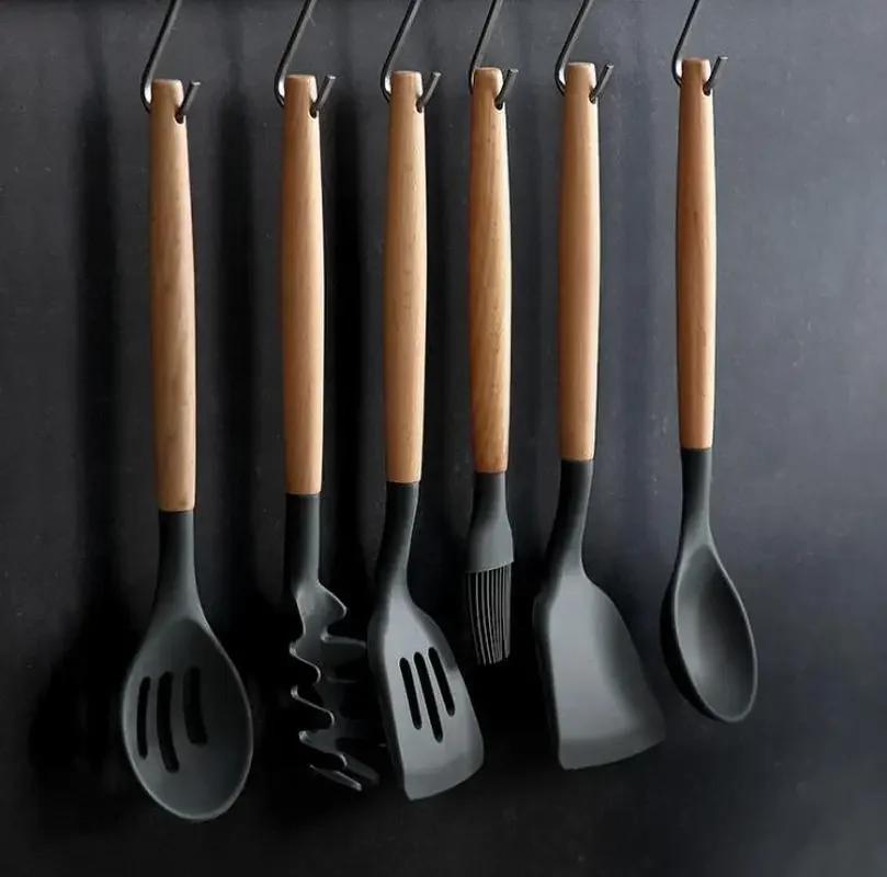 9 Pcs/set Silicone Kitchen Tools Cooking Sets Soup Spoon Spatula Non-stick Shovel with Wooden Handle Special Heat-resistant