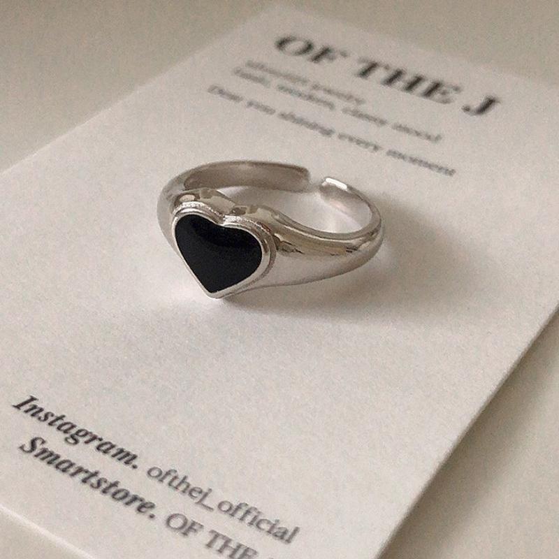 Punk Retro Black Love Ring Set Light Luxury Minority Exquisite Hiphop Ring Fashion Ring Female Couple Index Finger Ring