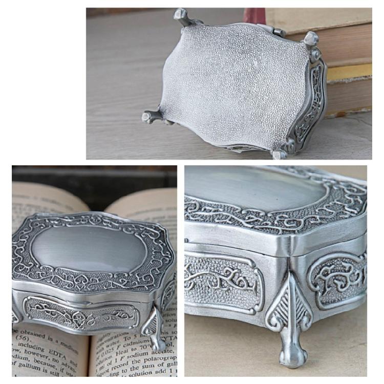Antique Design Jewelry Storage Box Protective Alloy Frame Portable Size For Bridal Accessories Home Decoration