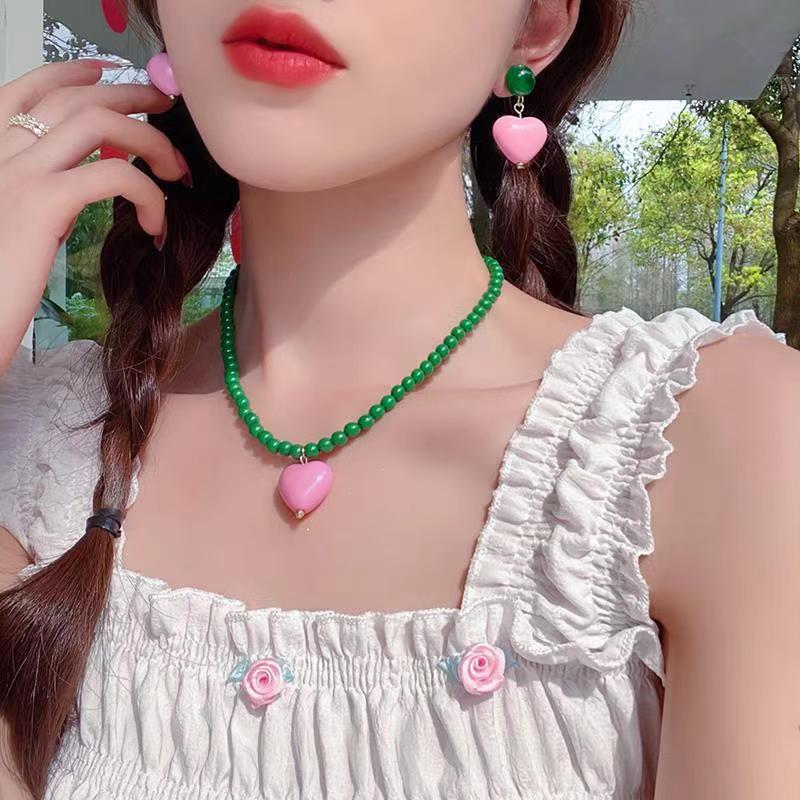 Spicy Girl Tassel Pearl Necklace: Elegant, Versatile Clavicle Jewelry for Women