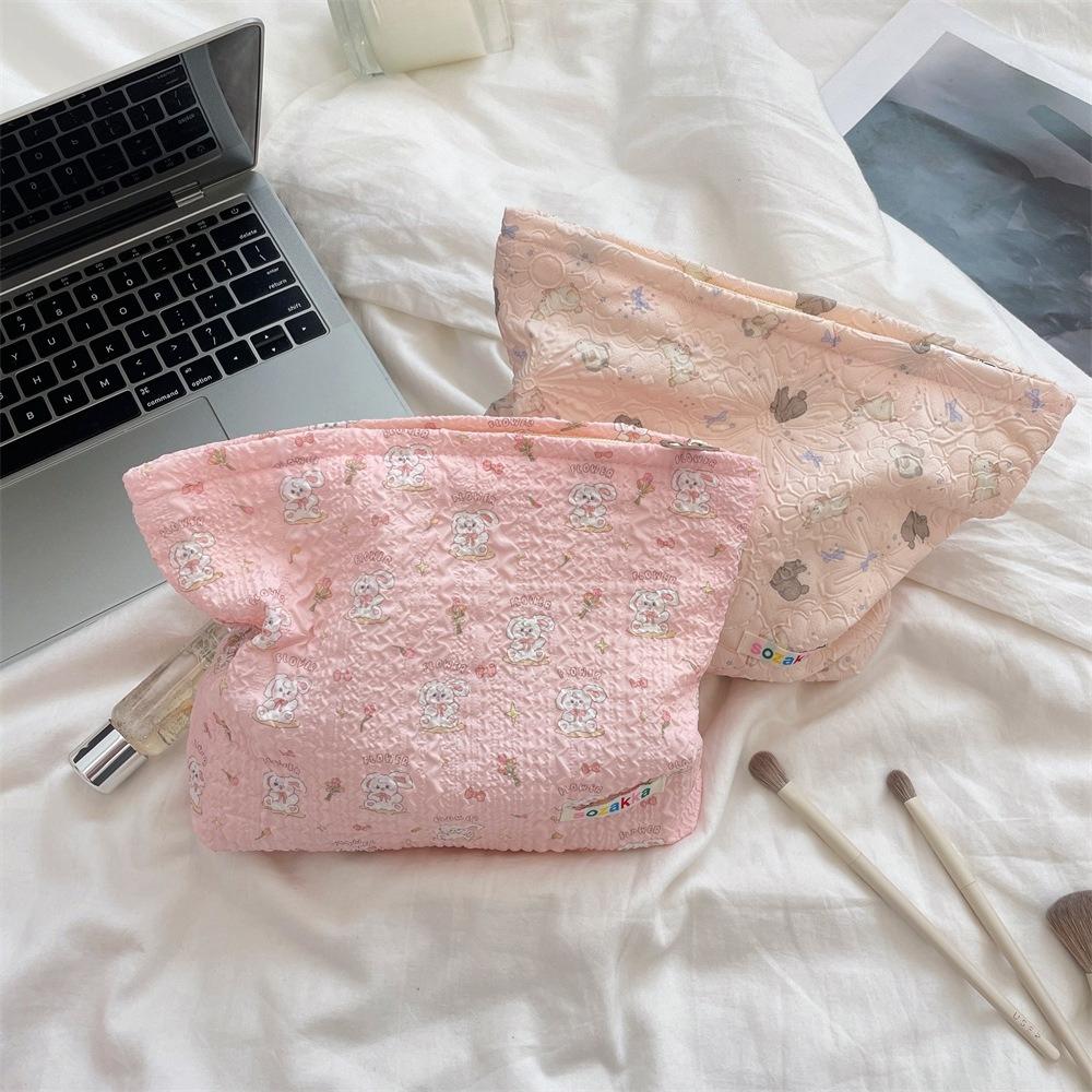 Large Capacity Cute Cartoon Flowers Makeup Bag for Women Travel Cosmetic Organizer Storage Pouch
