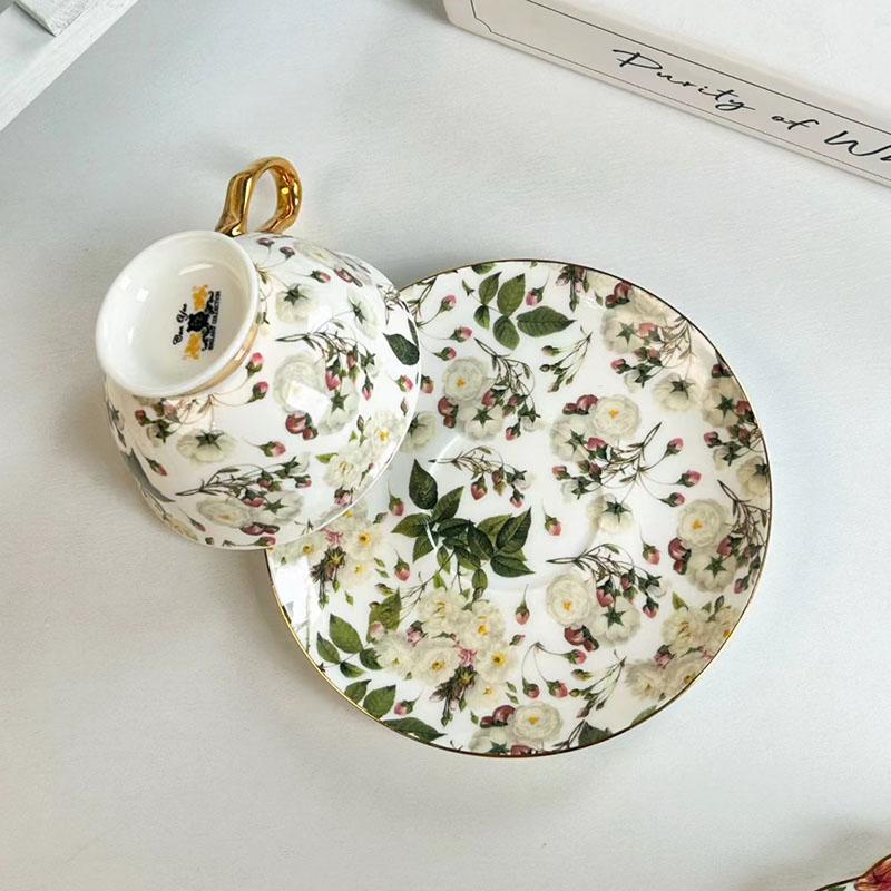 Brilliant Flowers Pattern Ceramic Cup&saucer Gold-plated Coffee Mug Dining Table Milk Mugs Afternoon Tea Teacup Fruits Juice Cup
