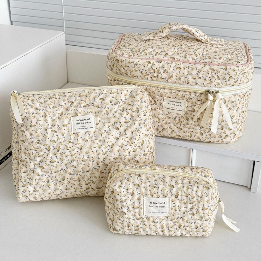 Portable Corduroy Aesthetic Cosmetic Organizer Large Capacity Zipper Floral Makeup Pouch Toiletry Bag Toiletries