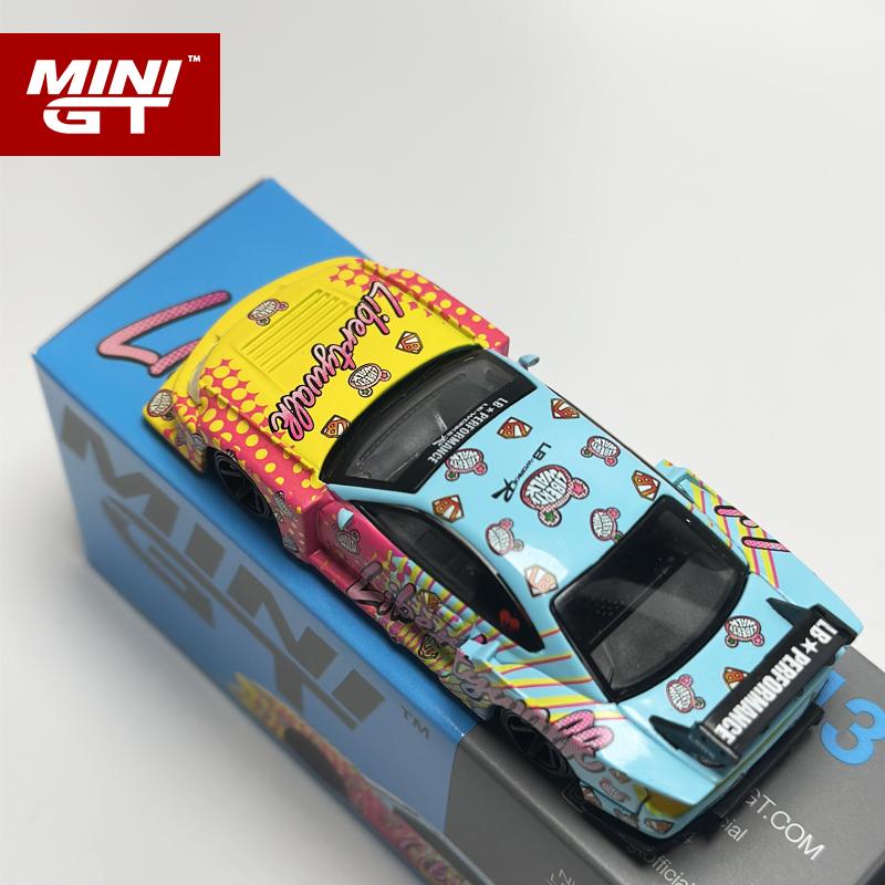 MINIGT 1:64 LB Super Silhouette S15 SILVIA LB KUMA MGT alloy car model 743