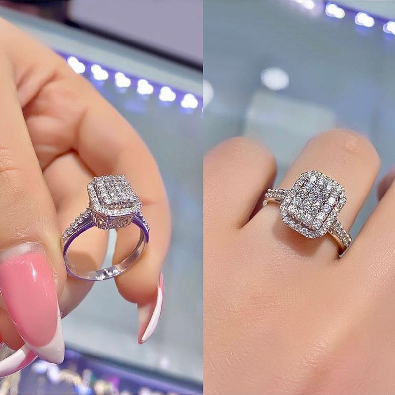 Hot-selling Factory Best-selling Factory, Exquisite Full-diamond Zircon Ring, Bronze Silver-plated Women's Ring