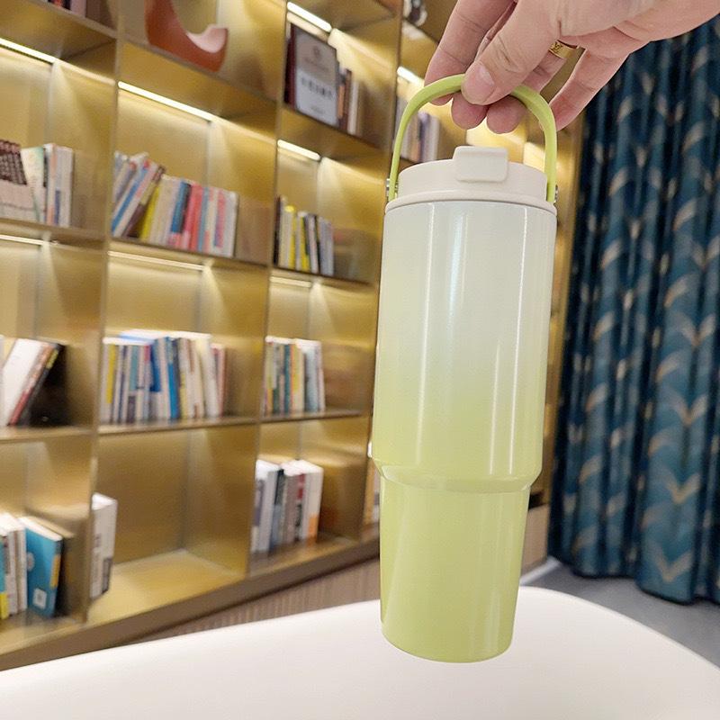 Gradient 30oz Stainless Steel Insulated Straw Cup with Large Capacity for Portable Car Travel 900ml
