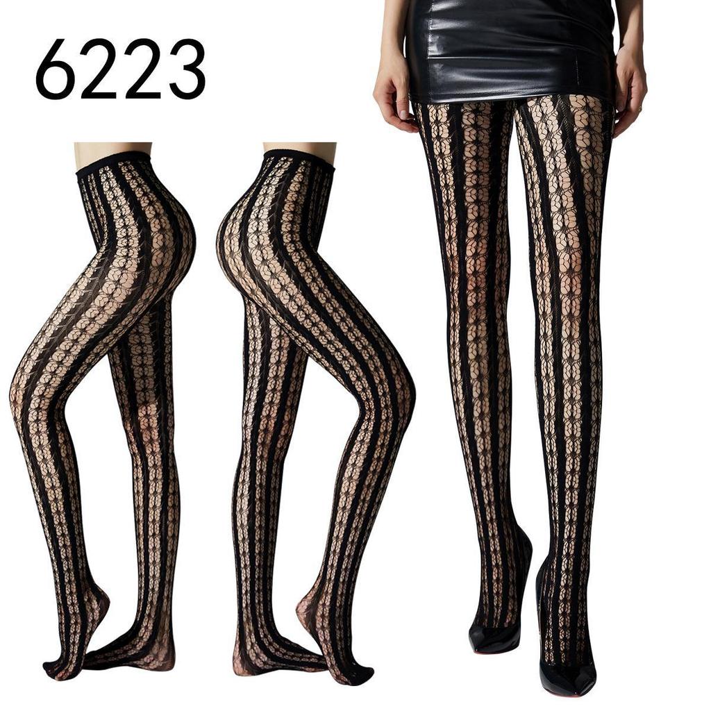 "Gothic Spider Web Jacquard Stockings - Halloween Style"