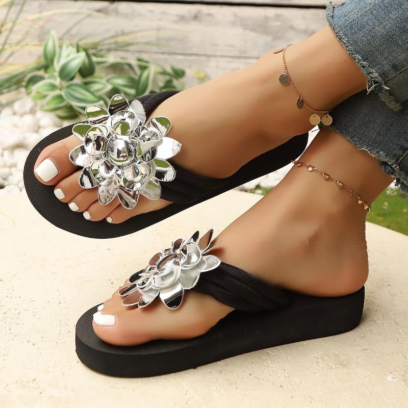Fashion Summer New Round Head Clip Toe Flower Soft Sole Anti-slip Wear-resistant Flip-flops Women's Fashion Flat Sandals