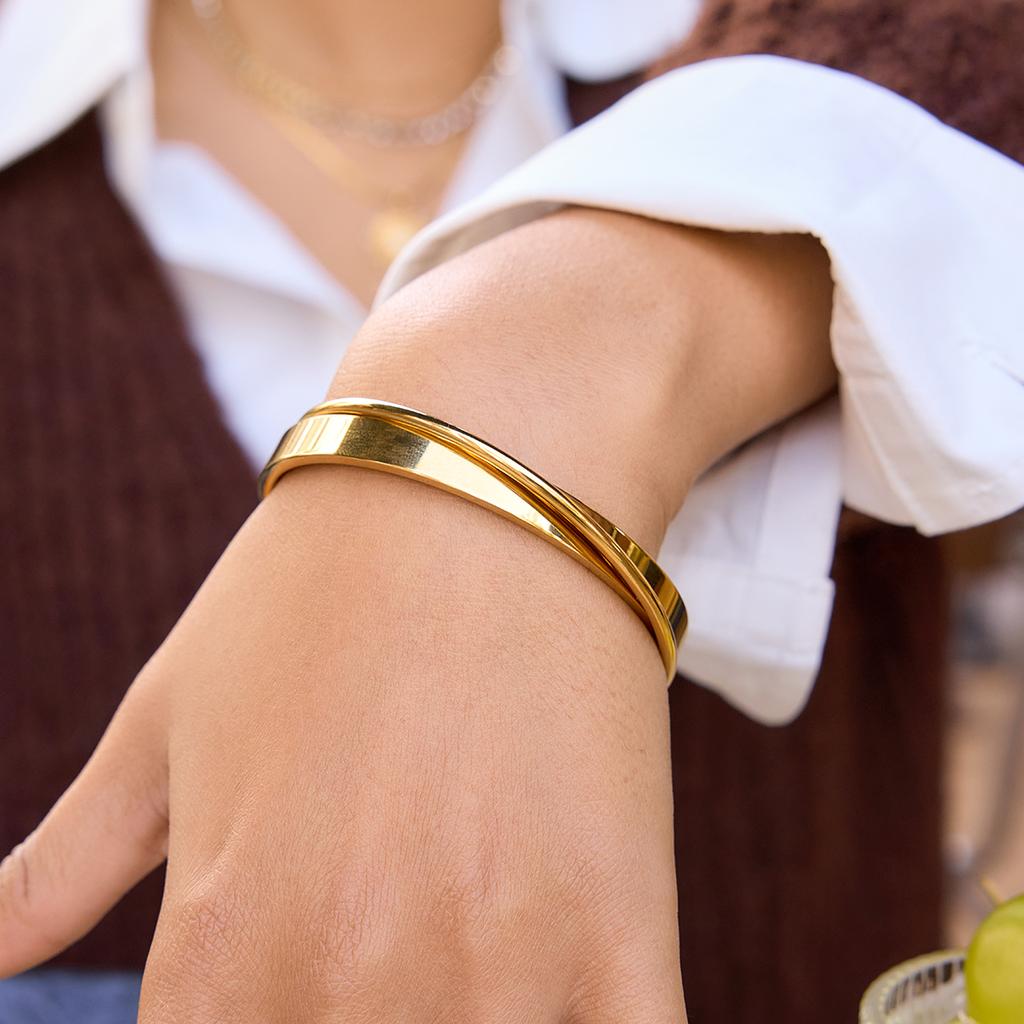 Youthway Minimalista 2 Piezas/Set Brazaletes Para Mujer Clásico Acero Inoxidable Chapado en Oro PVD 18K Joyería de Moda Regalo